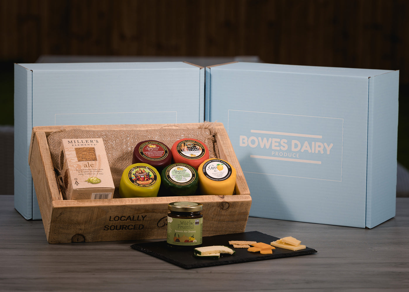 Bevvy Cheese Box Hamper with Coole Swan Irish Whiskey Cream Liqueur