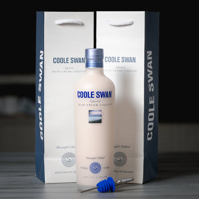 Bevvy Cheese Box Hamper with Coole Swan Irish Whiskey Cream Liqueur